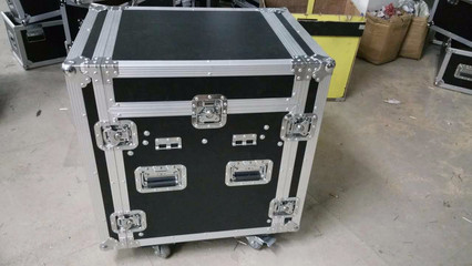 【宏燊機柜航空箱,專業制作、平直保證、誠信經營歡迎前來咨詢】價格_廠家_圖片 -